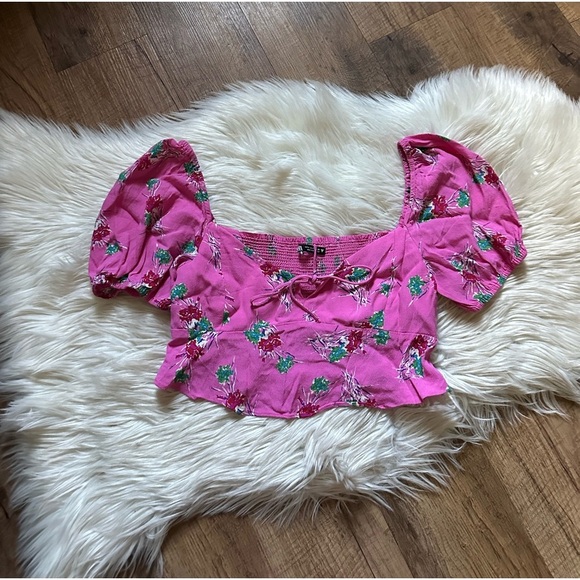 ZARA Floral Crop Top - Picture 2 of 5